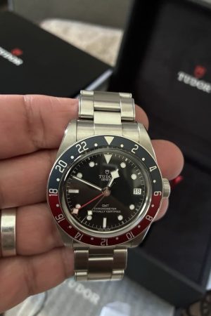 Montre homme TUDOR GMT Pepsi - Black Bay - 79830RB, boîte et papiers