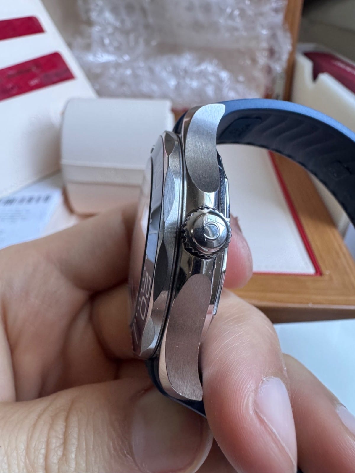 Montre homme OMEGA Seamaster bleue, bracelet en caoutchouc, édition 2019 - 210.32.42.20.03.001 – Image 11