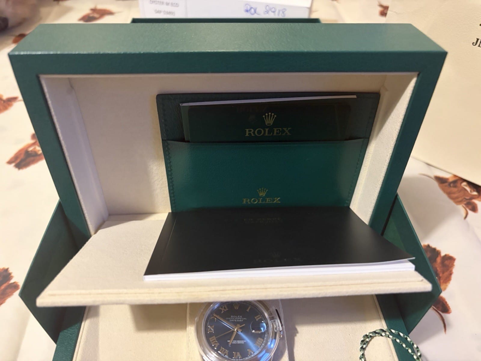 Rolex Datejust 41 Oyster M126300-0017 de 2025, avec boîte et papiers. – Image 11