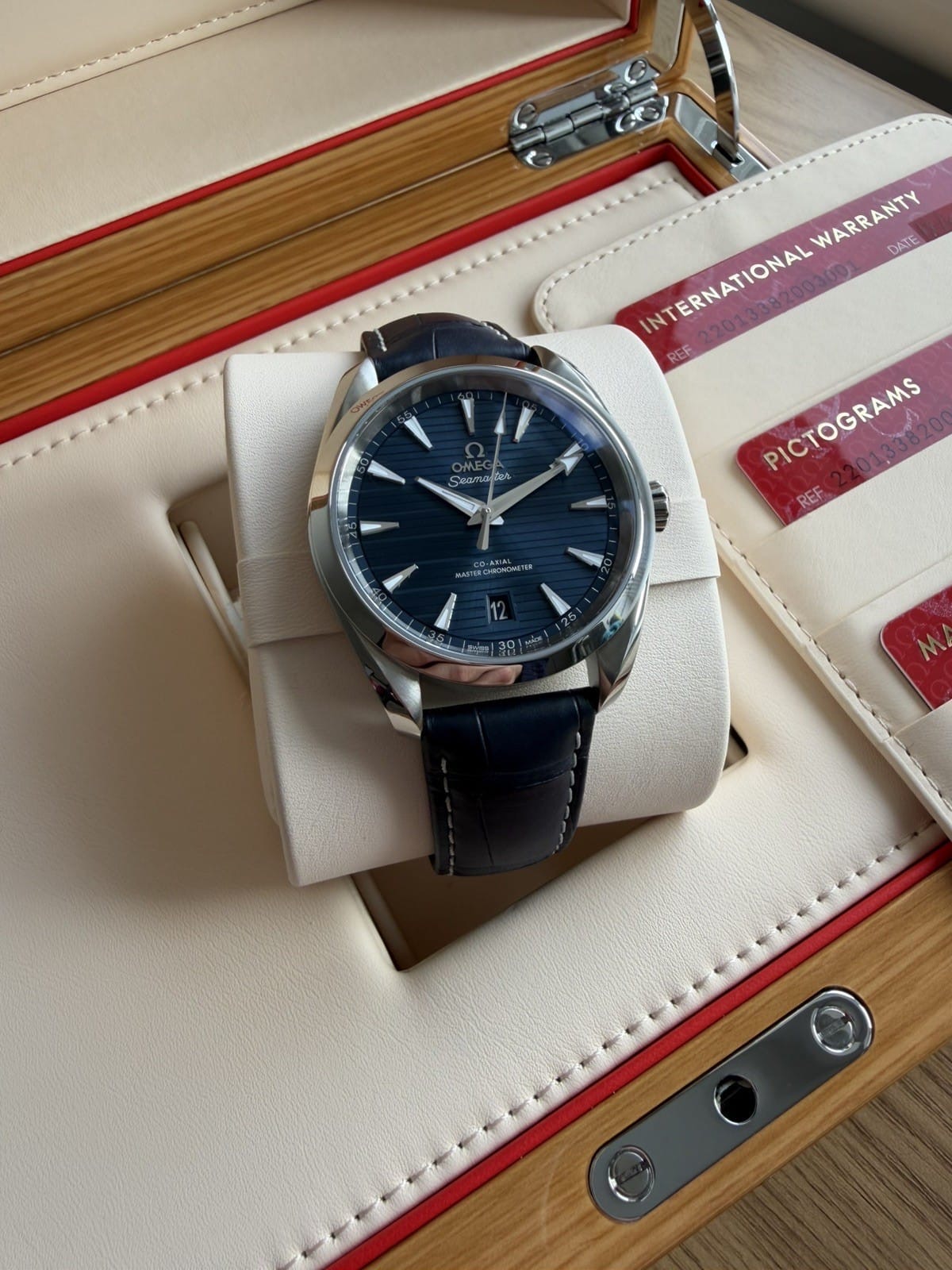 OMEGA Seamaster Aqua Terra 150M Bleu 2021 38mm 220.13.38.20.03.001 – Image 2