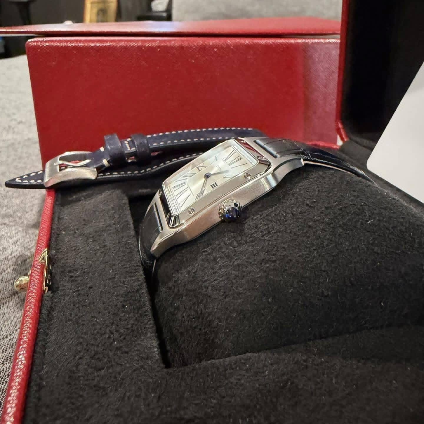Montre Cartier Santos Dumont — Quartz — Cadran argenté — Acier — Grand modèle – Image 5