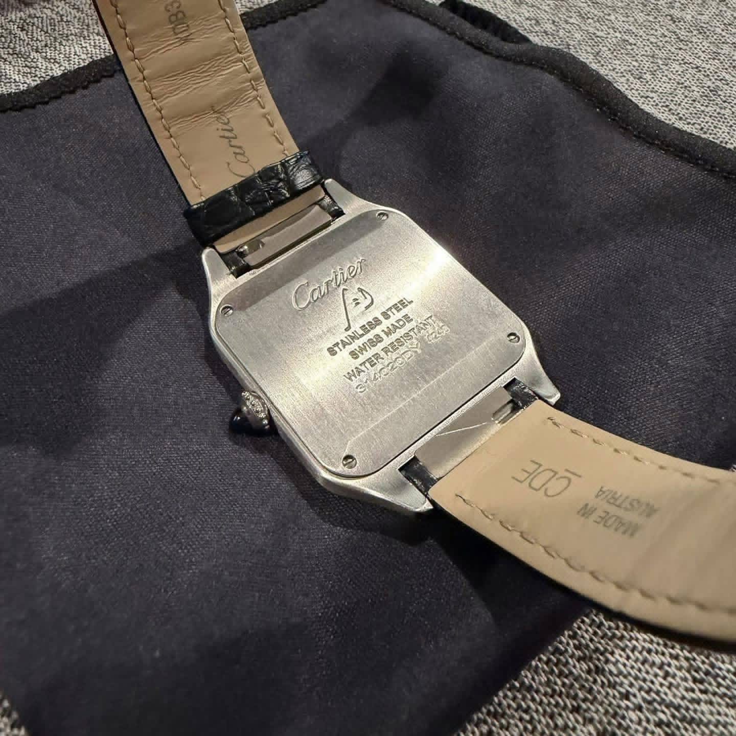 Montre Cartier Santos Dumont — Quartz — Cadran argenté — Acier — Grand modèle – Image 9