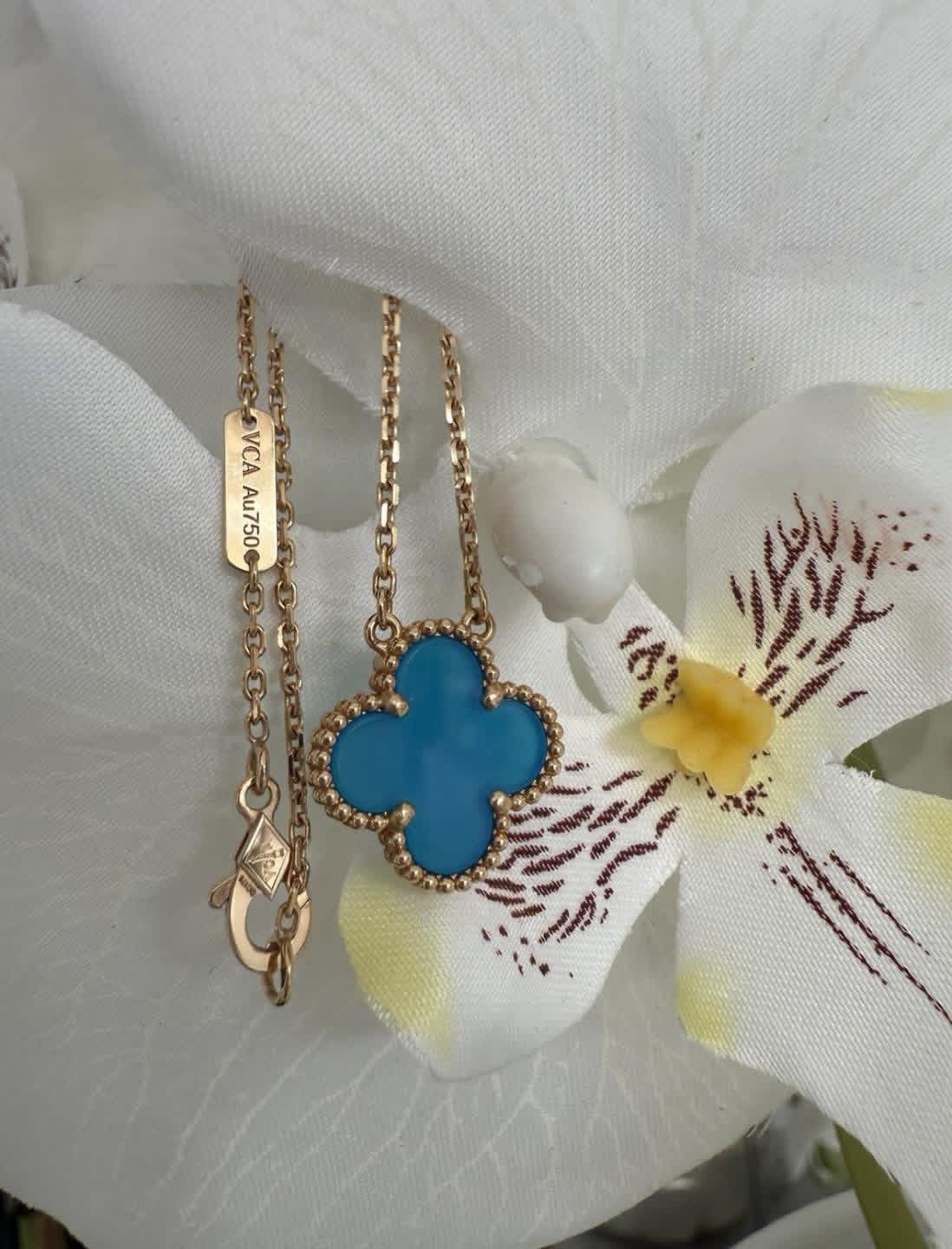 Pendentif Van Cleef & Arpels Vintage Alhambra Agate Or Jaune 750 Coffret – Image 2
