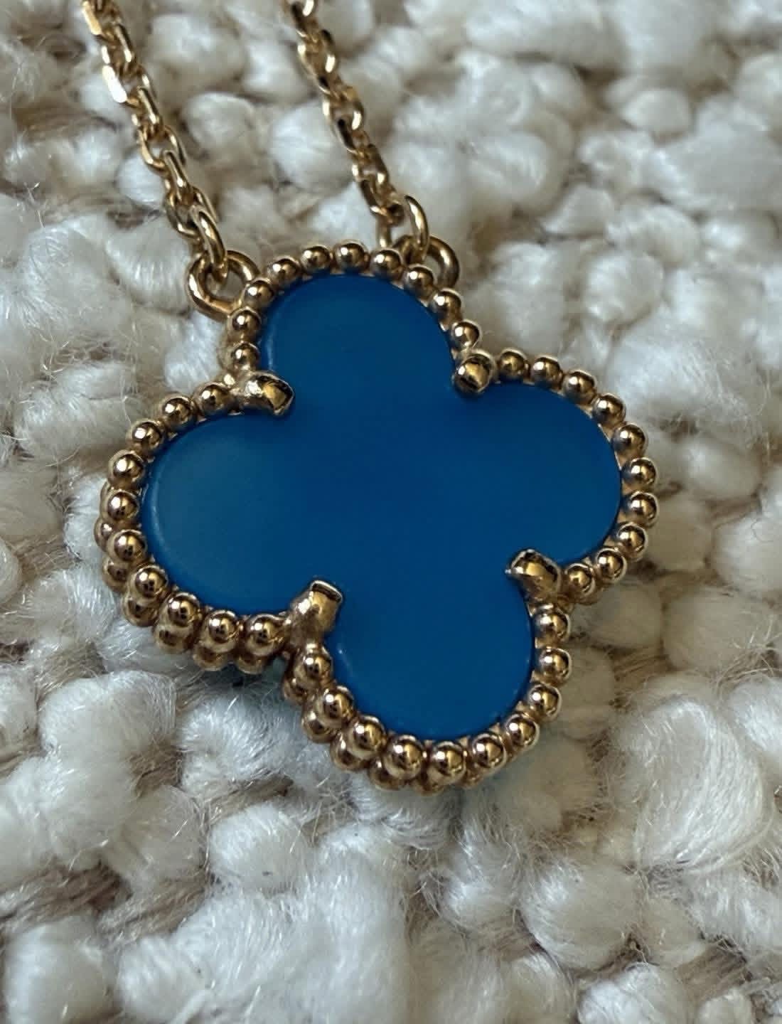 Pendentif Van Cleef & Arpels Vintage Alhambra Agate Or Jaune 750 Coffret – Image 19