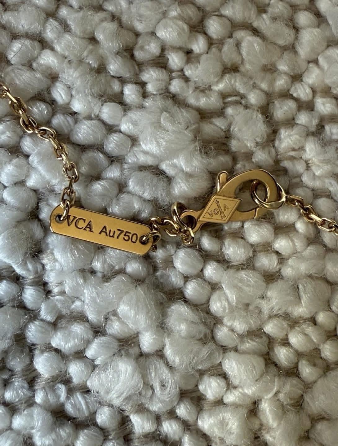Pendentif Van Cleef & Arpels Vintage Alhambra Agate Or Jaune 750 Coffret – Image 22