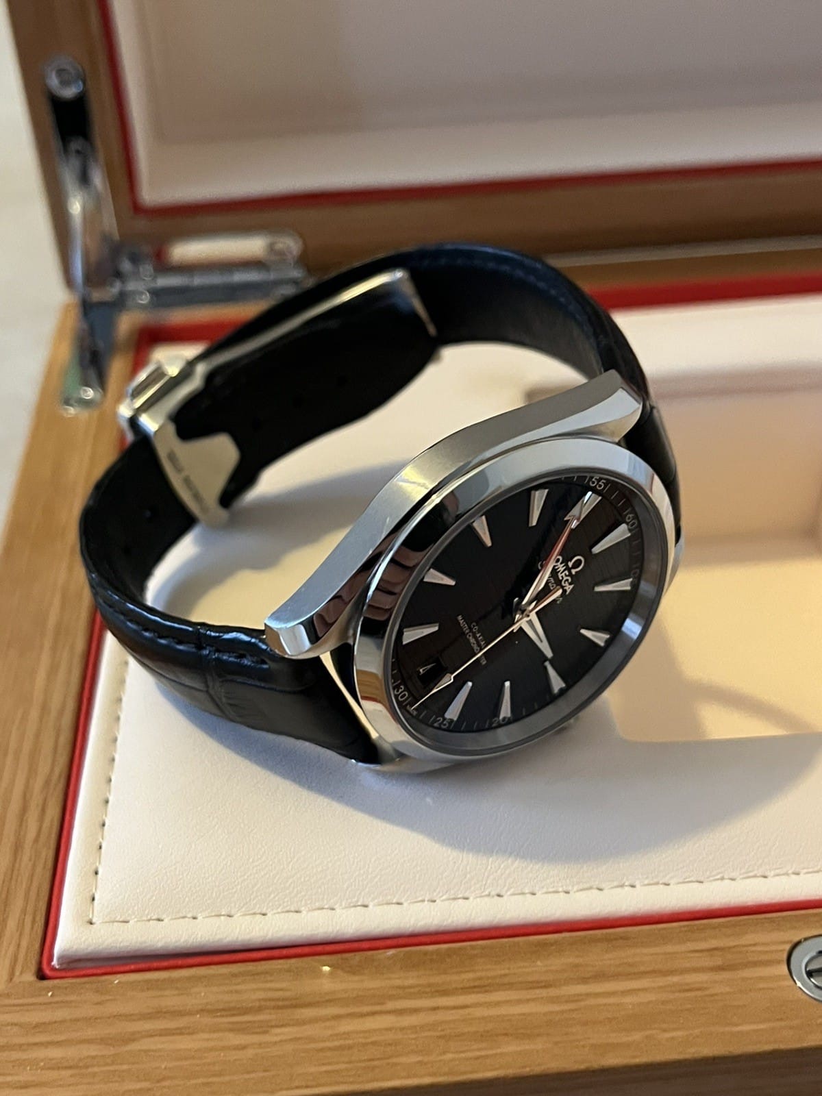 OMEGA Seamaster Aqua Terra Noire 2022 150M 41mm 220.13.41.21.01.001 – Image 8