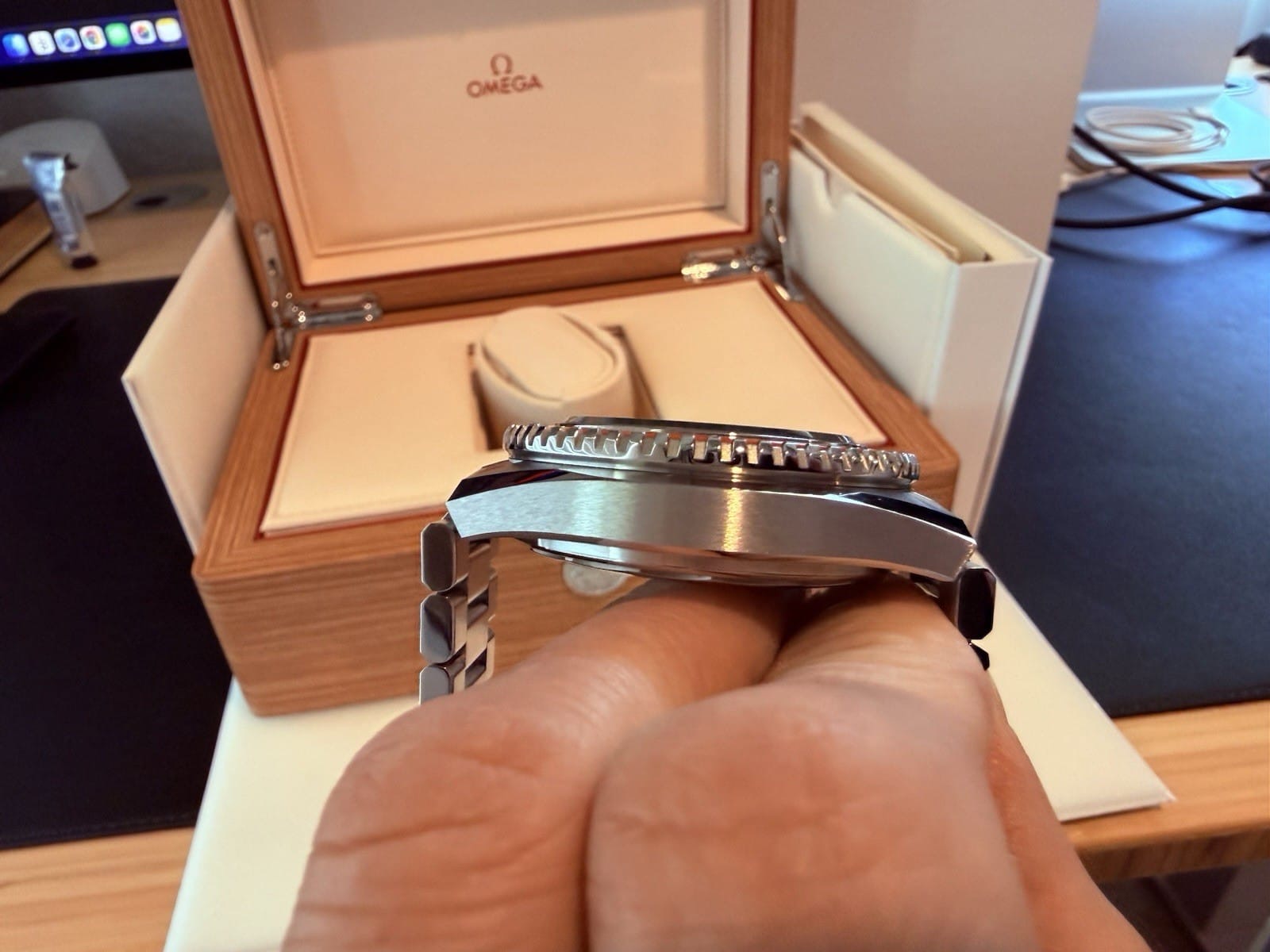 Omega Seamaster Planet Ocean 600M - Orange - Acier - B&P - Excellent état – Image 9
