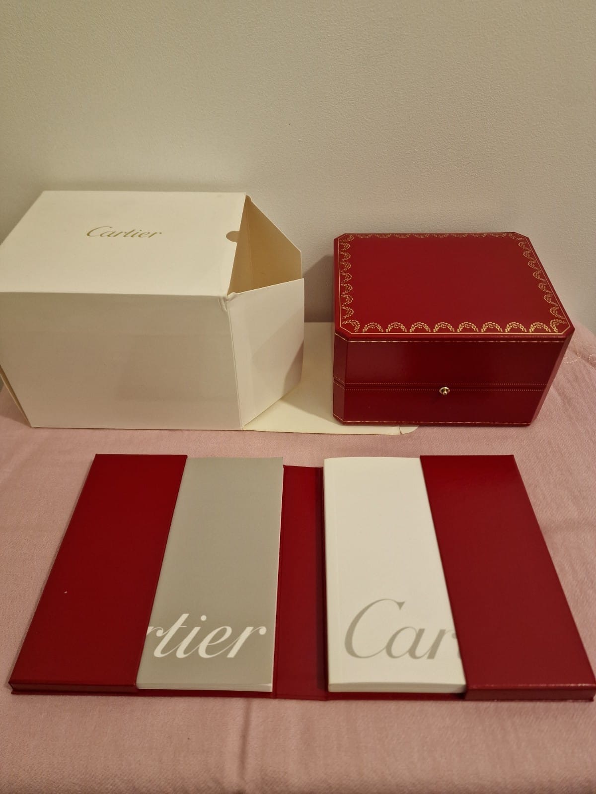 Montre Cartier Tank Divan pour femme, en acier inoxydable, bracelet rouge, 32 mm, réf. 2599 – Image 8