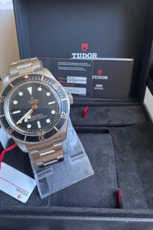 Tudor Black Bay 58 79030N – Neuve – Autocollants complets – Ensemble complet – 2024