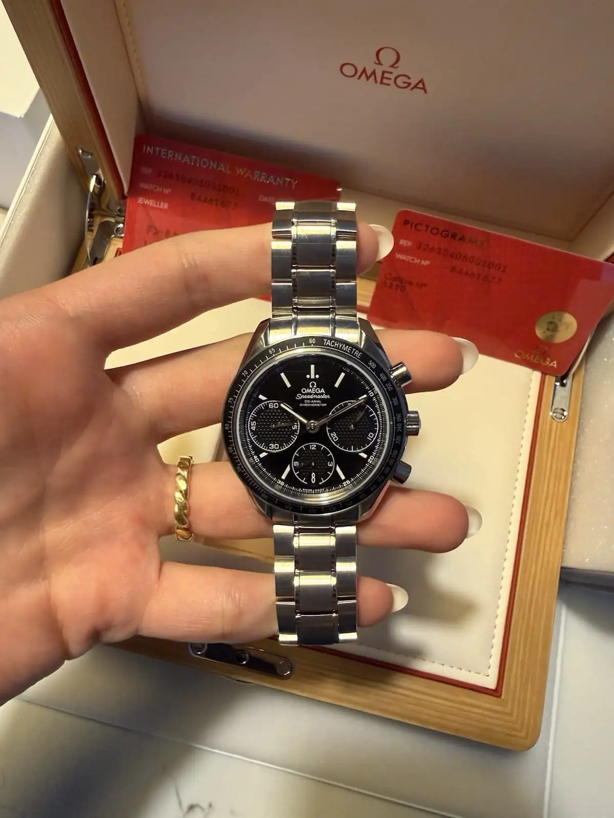 OMEGA Speedmaster Racing 326.30.40.50.01.001 Chronographe Co-Axial en acier de 40 mm