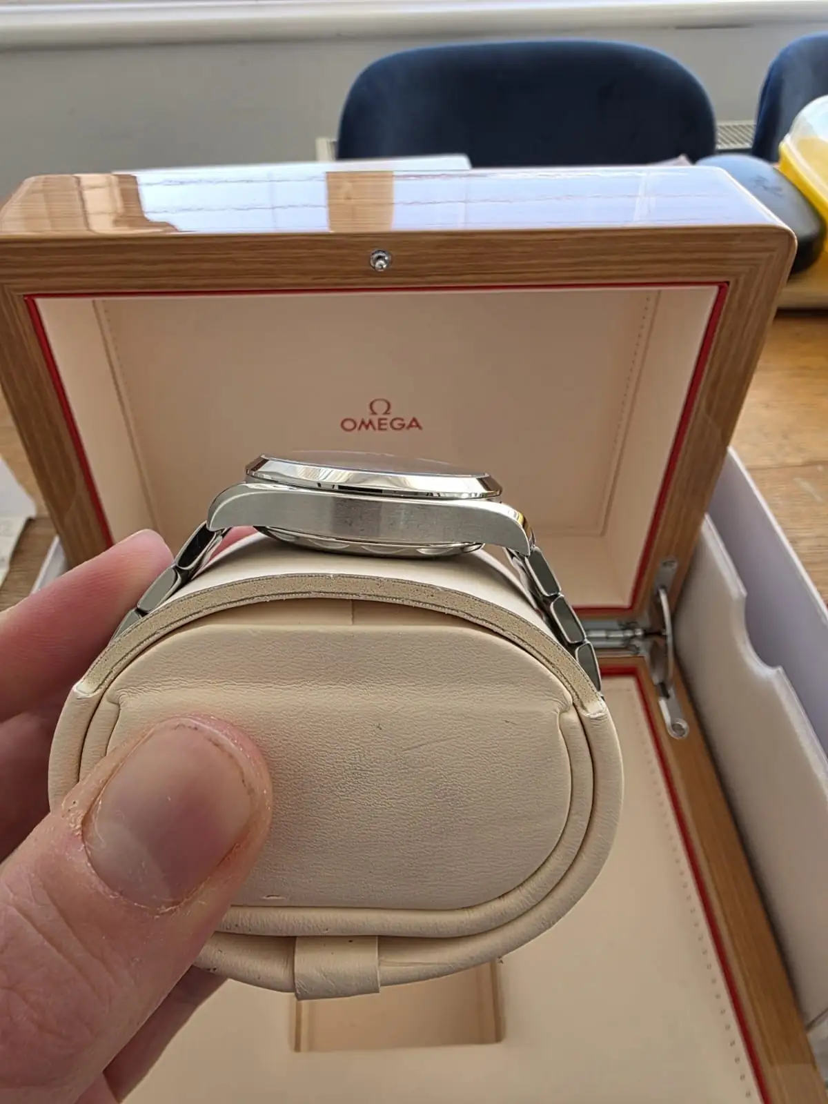 Montre Omega Seamaster Aqua Terra à cadran vert 220.10.41.21.10.001 2022 – Image 10