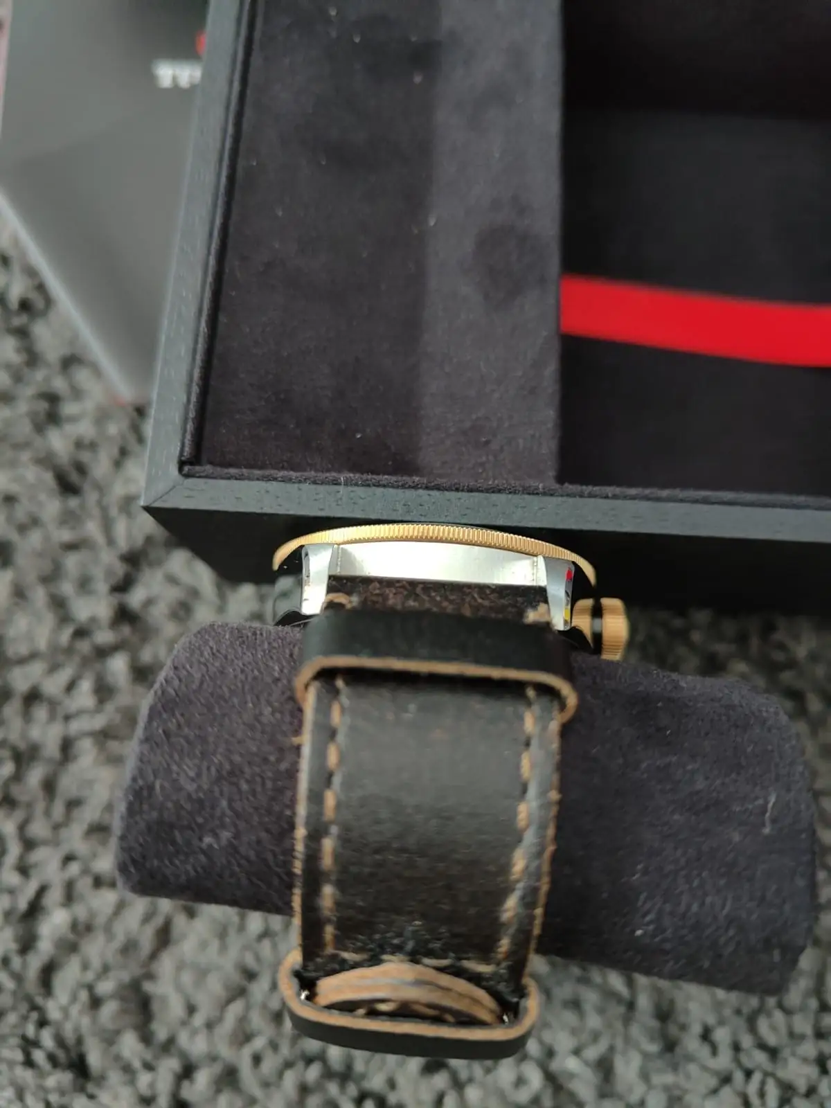 Tudor Black Bay 41 mm Acier et Or sur Bracelet | 79733N | 18 janvier 2022. – Image 7