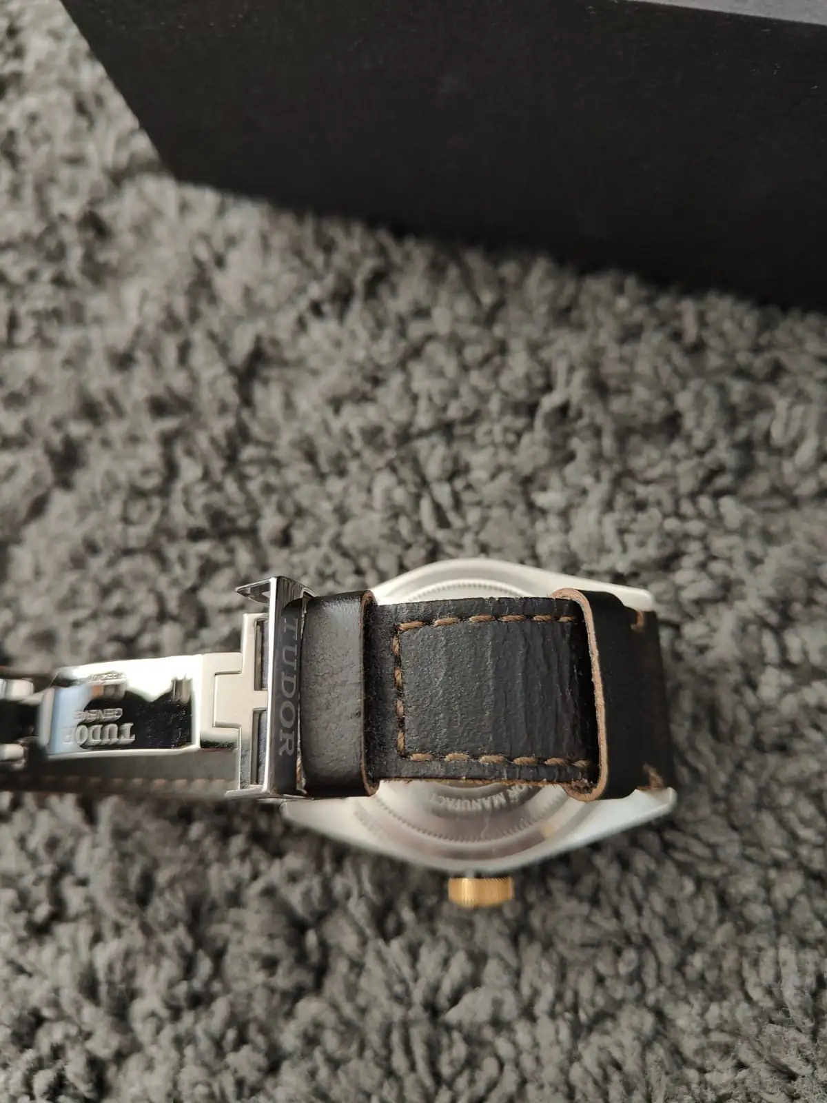 Tudor Black Bay 41 mm Acier et Or sur Bracelet | 79733N | 18 janvier 2022. – Image 13