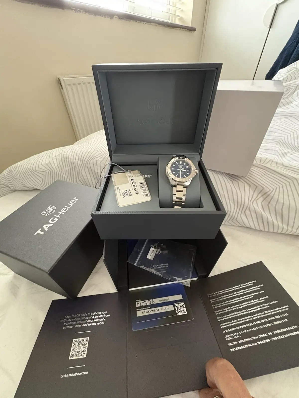 Montre Tag Heuer Solar Graph Aquaracer pour femme, cadran bleu
