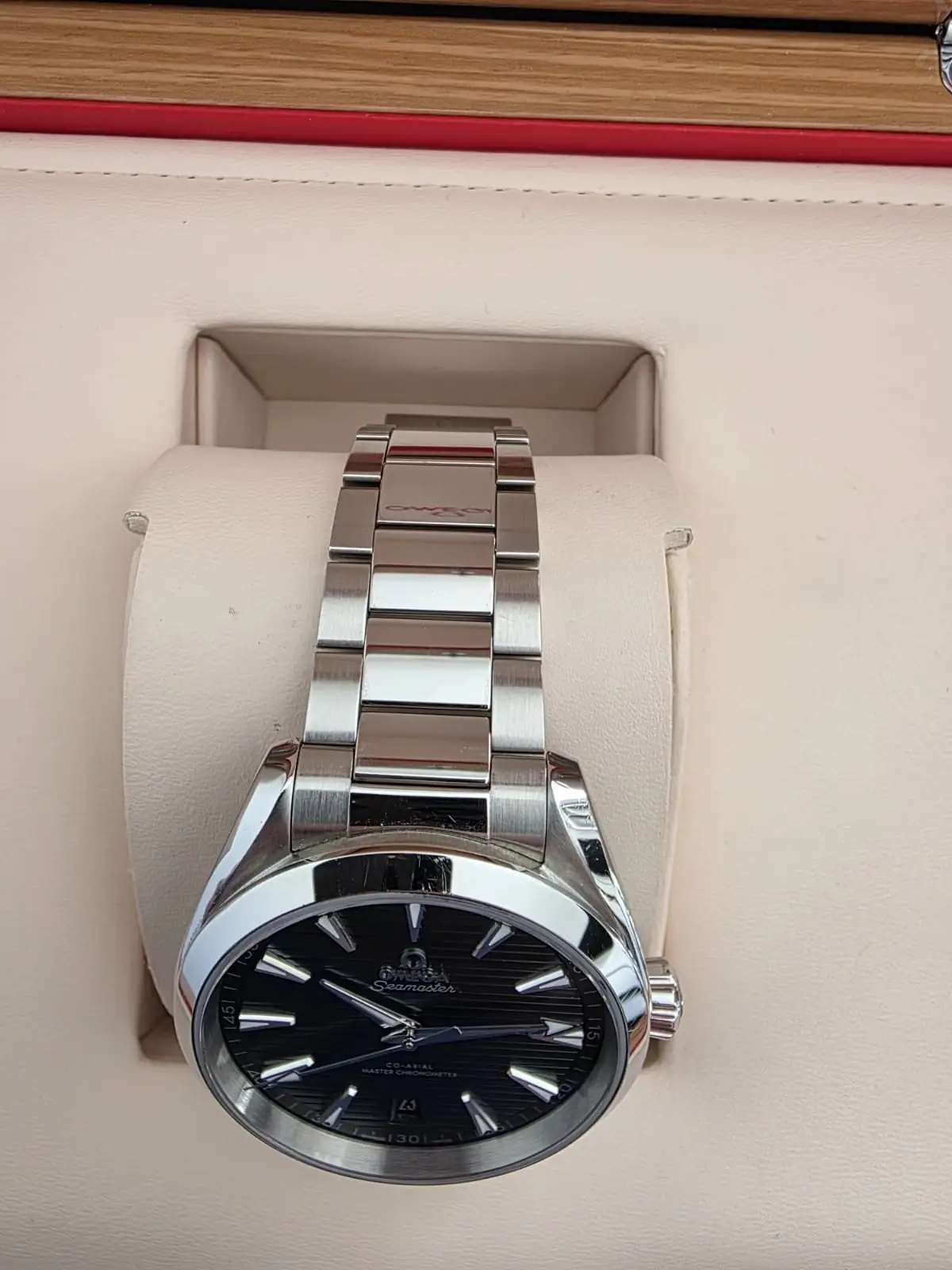Montre Omega Seamaster Aqua Terra à cadran vert 220.10.41.21.10.001 2022 – Image 12