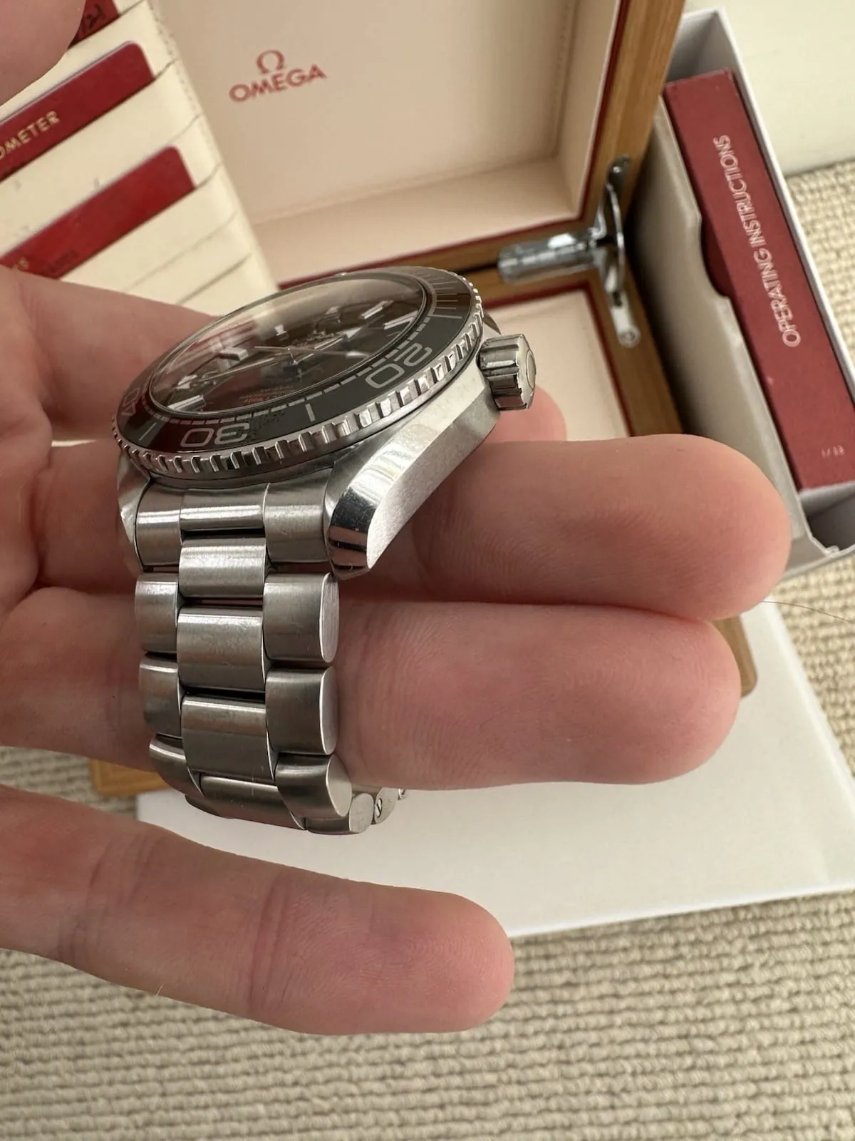 Omega Planet Ocean 215.30.44.21.01.001 - 2024 - Papiers de la boîte – Image 6