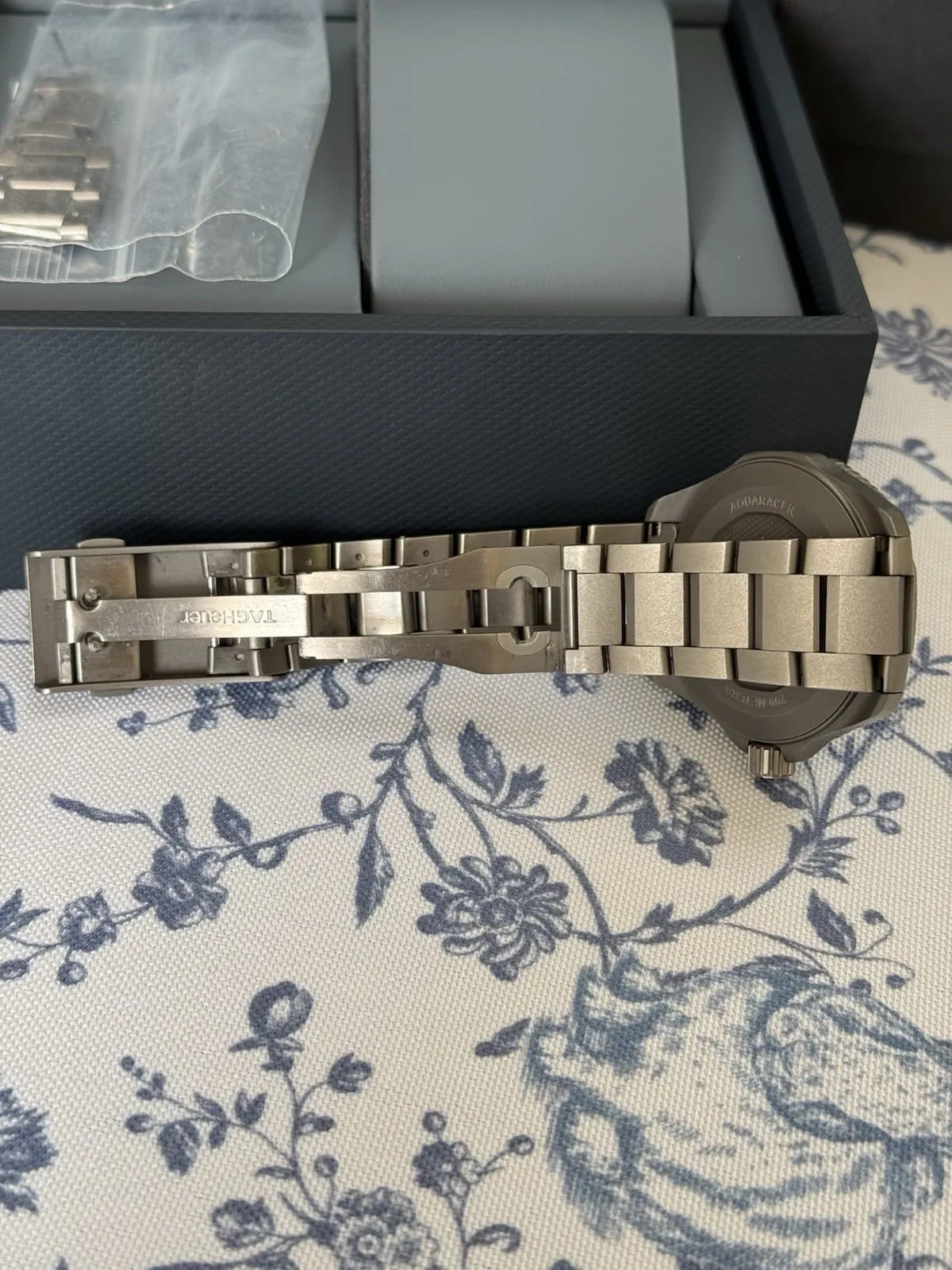 TAG HEUER Aquaracer Titanium 200 Solargraph WBP1180.BF0000 Boîte complète, papiers 2023 – Image 5