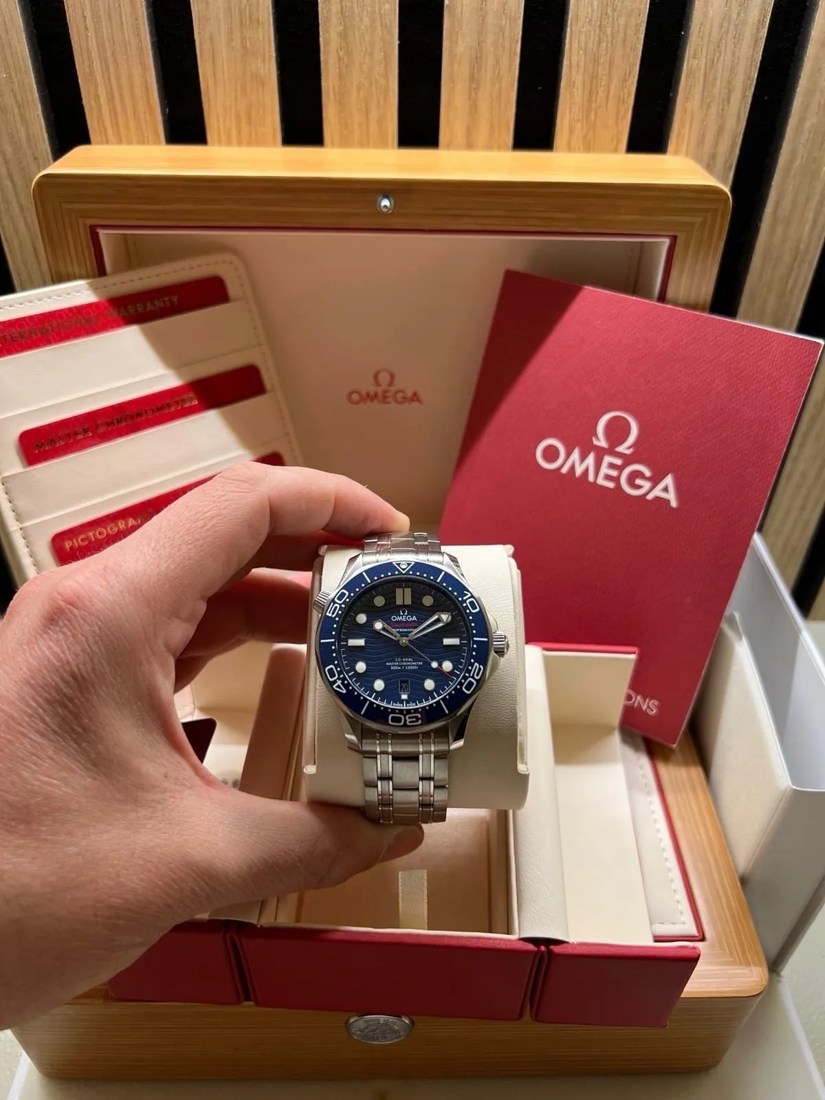 OMEGA Seamaster Diver 300M 42mm Cadran bleu 300m Réf. 210.30.42.20.03.001