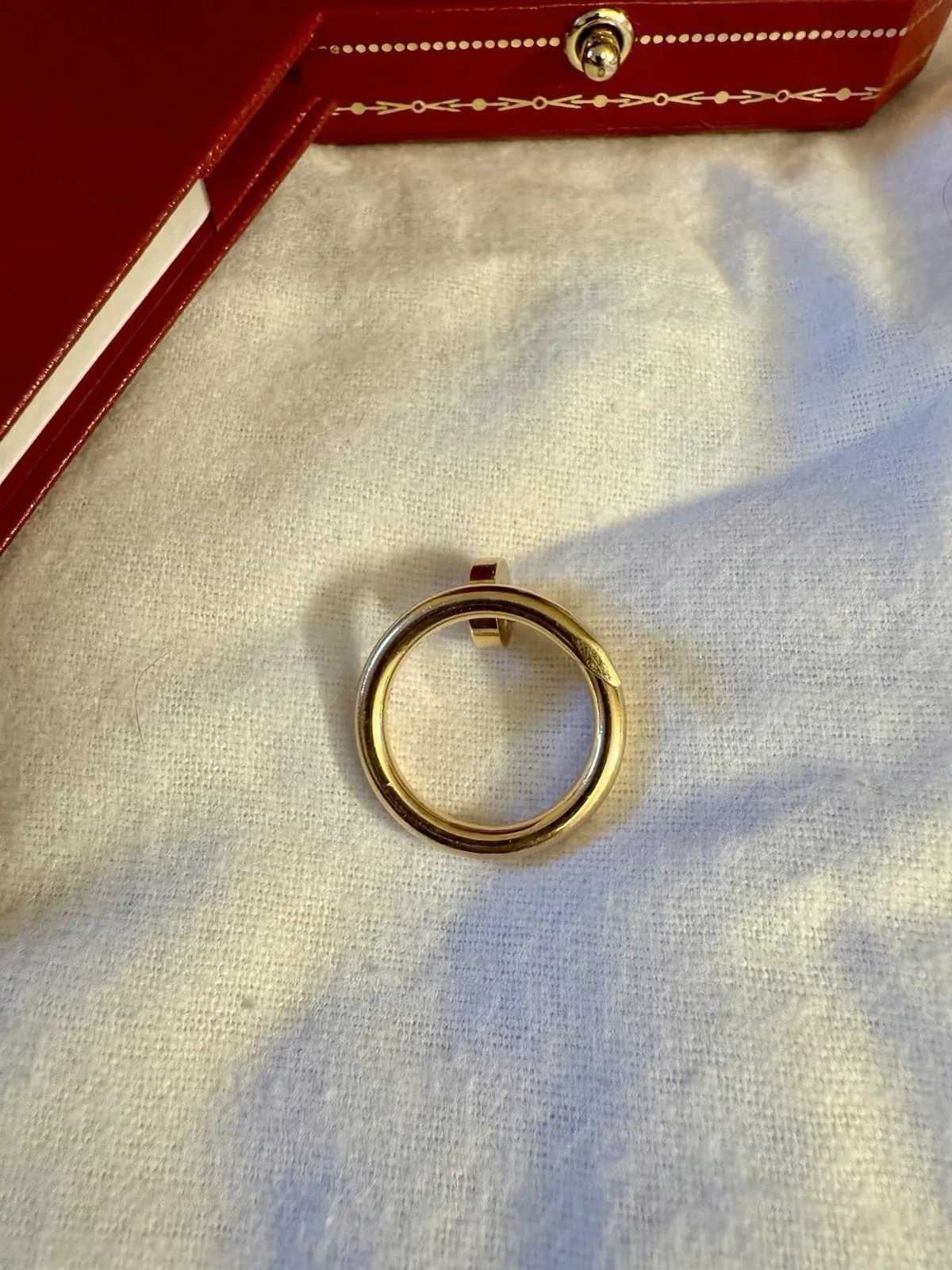 Bague Cartier , JUSTE UN CLOU modèle classique, 100 % authentique. Or jaune, taille 49. – Image 11