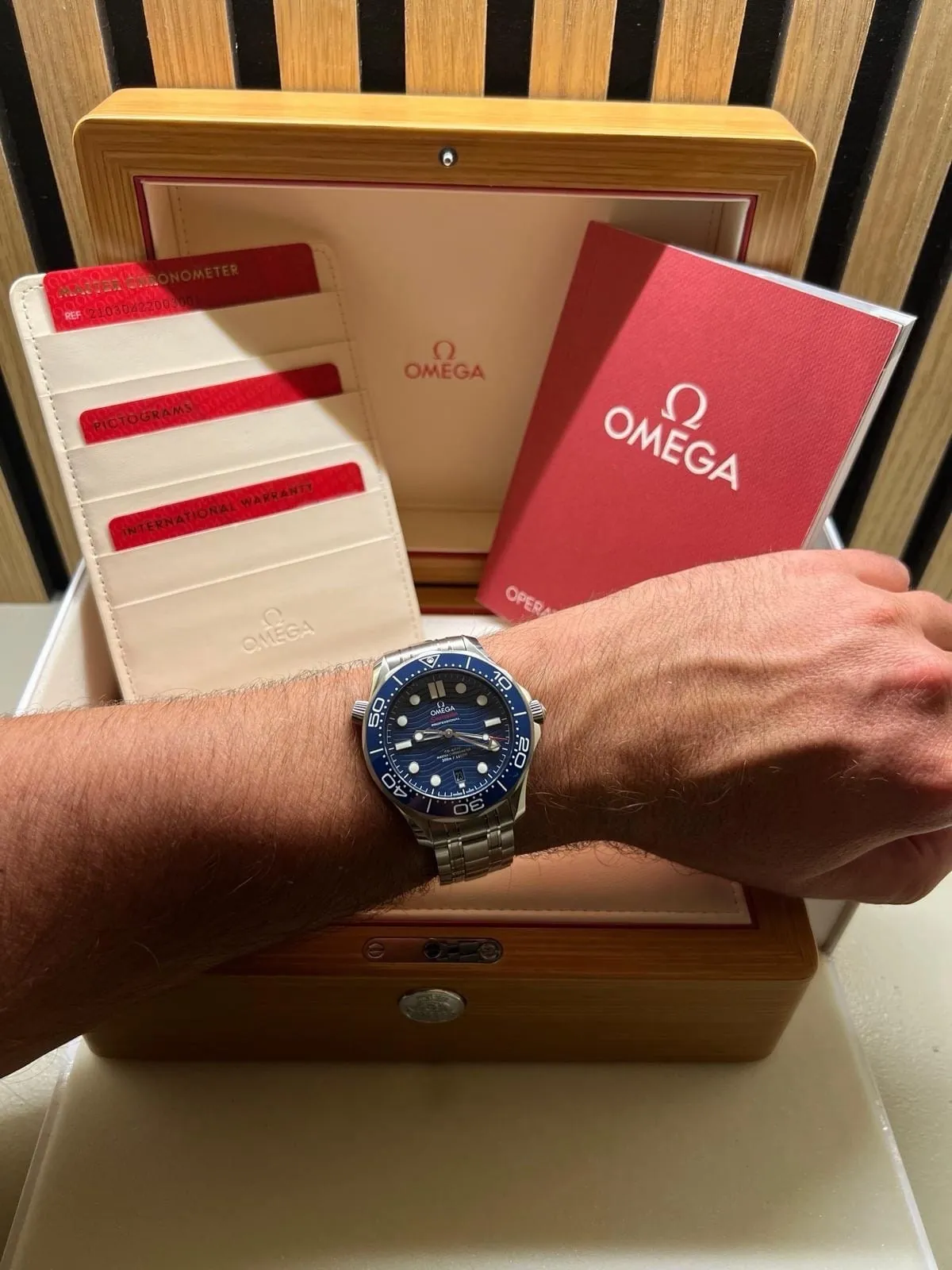 OMEGA Seamaster Diver 300M 42mm Cadran bleu 300m Réf. 210.30.42.20.03.001 – Image 6