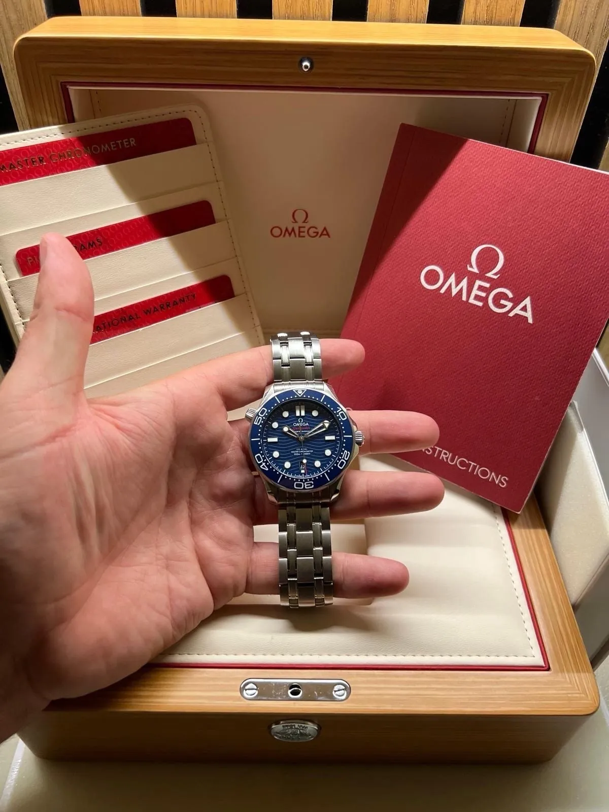 OMEGA Seamaster Diver 300M 42mm Cadran bleu 300m Réf. 210.30.42.20.03.001 – Image 4
